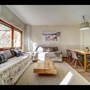 Maladeta De Alma De Nieve Apartamento